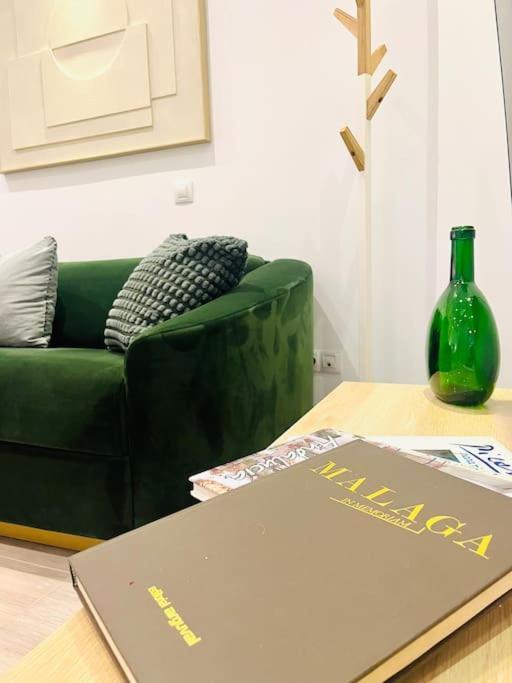 말라가 New Luxurious Studio With Patio/Center 아파트 외부 사진